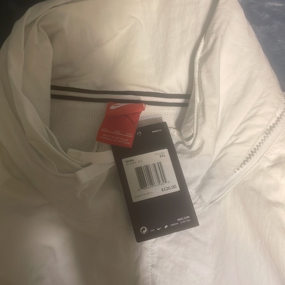 Mens neon pink and white wind breaker - Picture 4 of 6